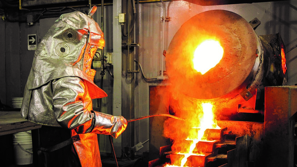 Canaccord bullish on gold price, Endeavour, Kinross and Probe