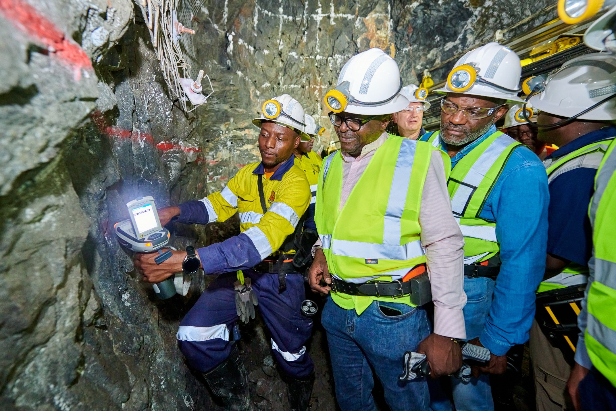 Ivanhoe taps Glencore for $250 million to start Kipushi zinc mine ahead of schedule