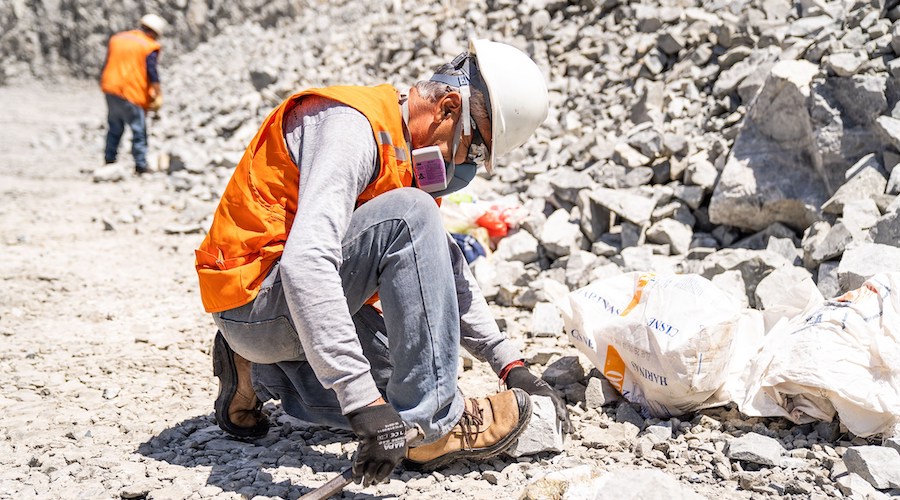 Teck mining magnate stands between Glencore and mega deal