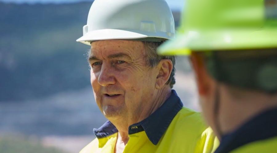 Barrick Gold on the hunt for new mines, not deals, CEO says