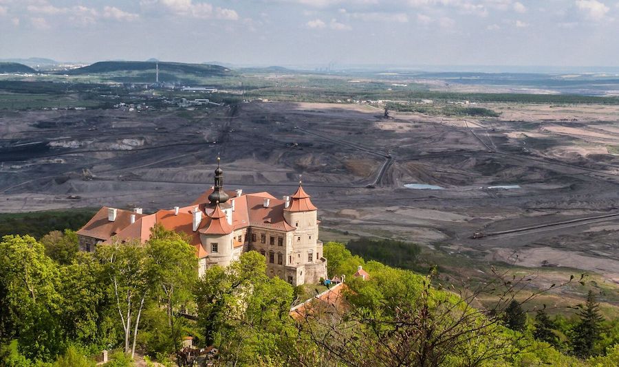 Stakeholder collaboration key to successful transition toward non-mining economies