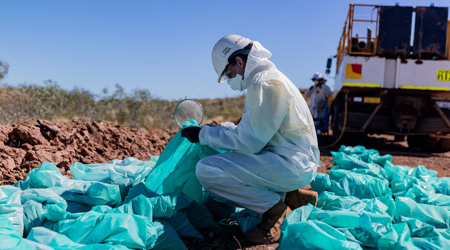 Rinehart buys 18% in Azure Minerals to block SQM takeover