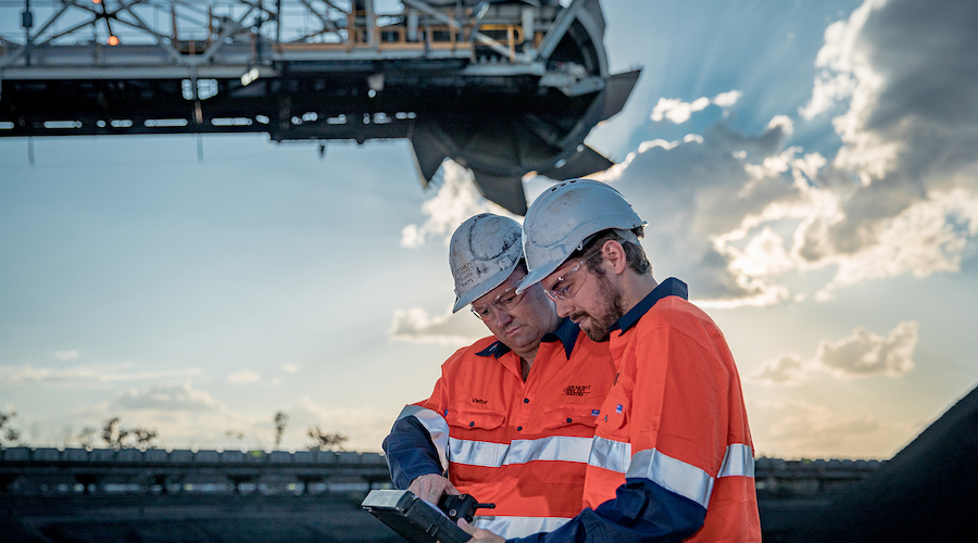 Glencore ready to spin-off coal unit after sealing Teck buy