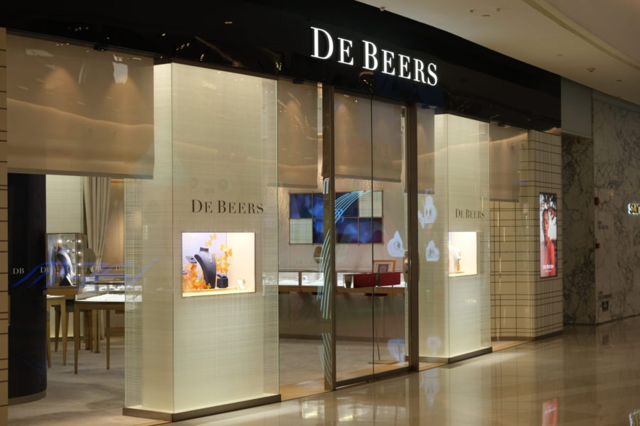 Diamond sales slowly restart after efforts to halt price crash